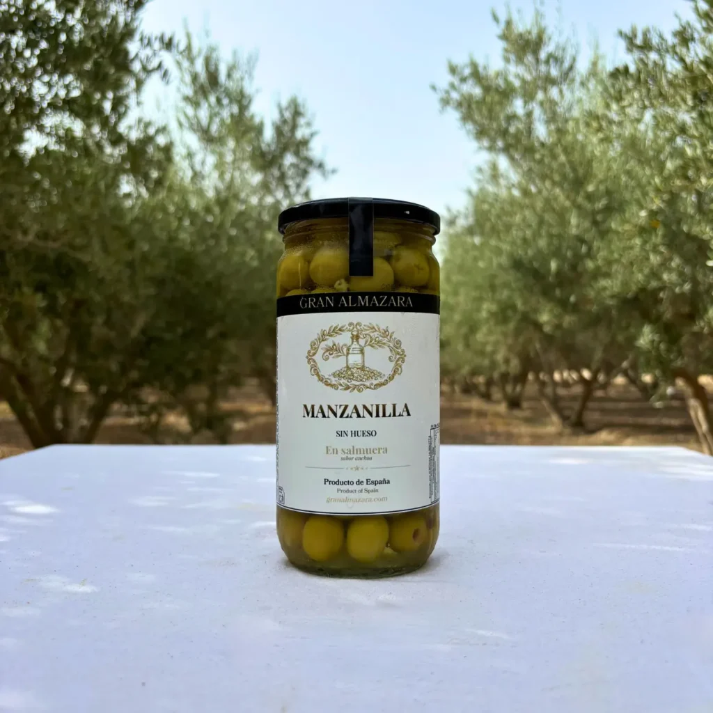 Tarro de aceitunas Manzanilla sin hueso sabor anchoa de 700 g de Gran Almazara