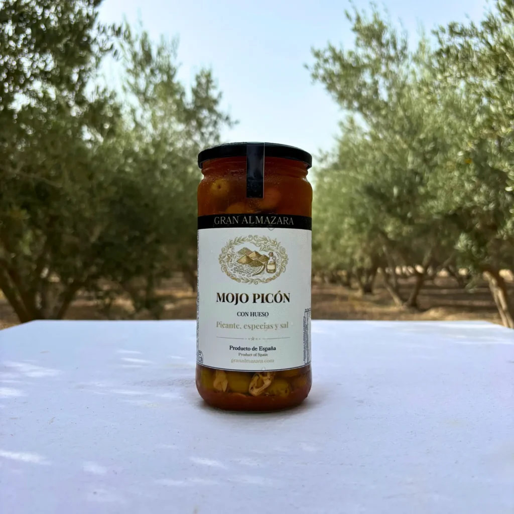 Tarro de aceitunas aliñadas con mojo picón de 700 g de Gran Almazara
